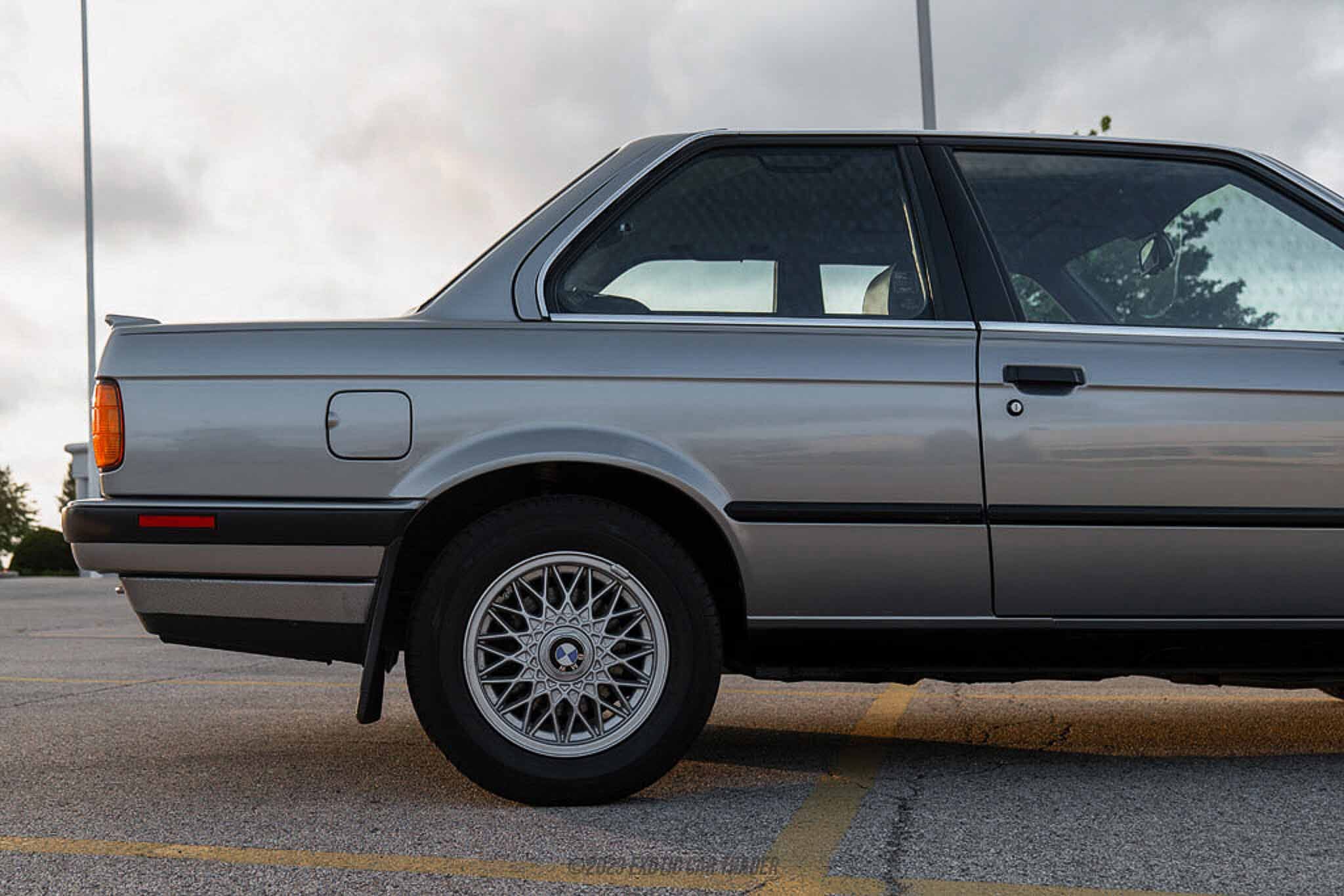 1989 BMW 325is for sale