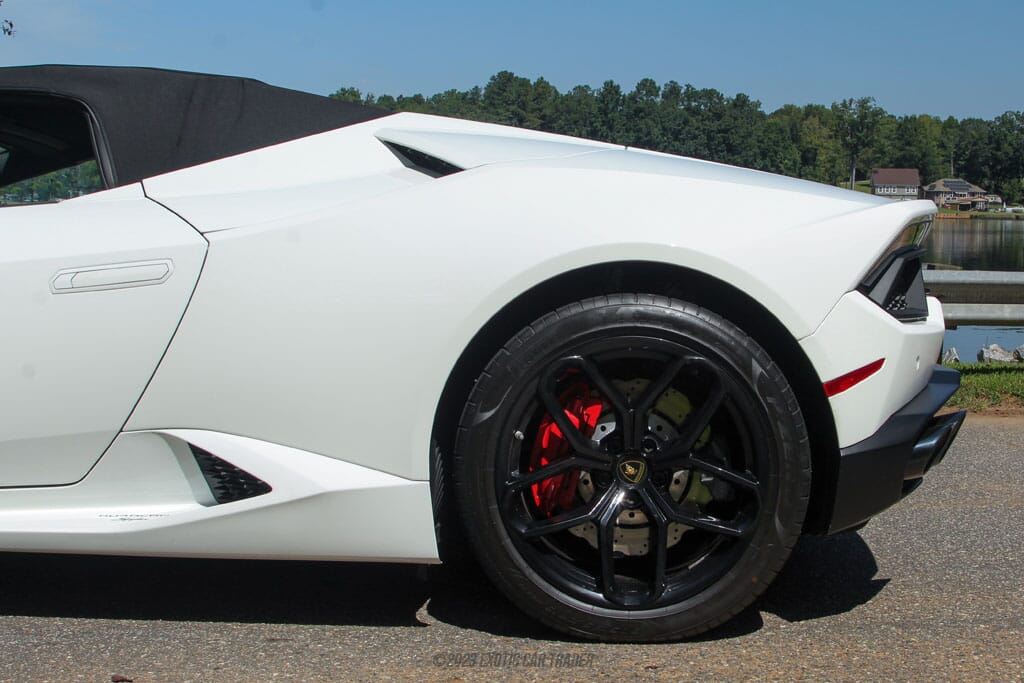 Miniature Looksmart 1/43 – Lamborghini Huracan Spyder – Special White 2017 – Occasion