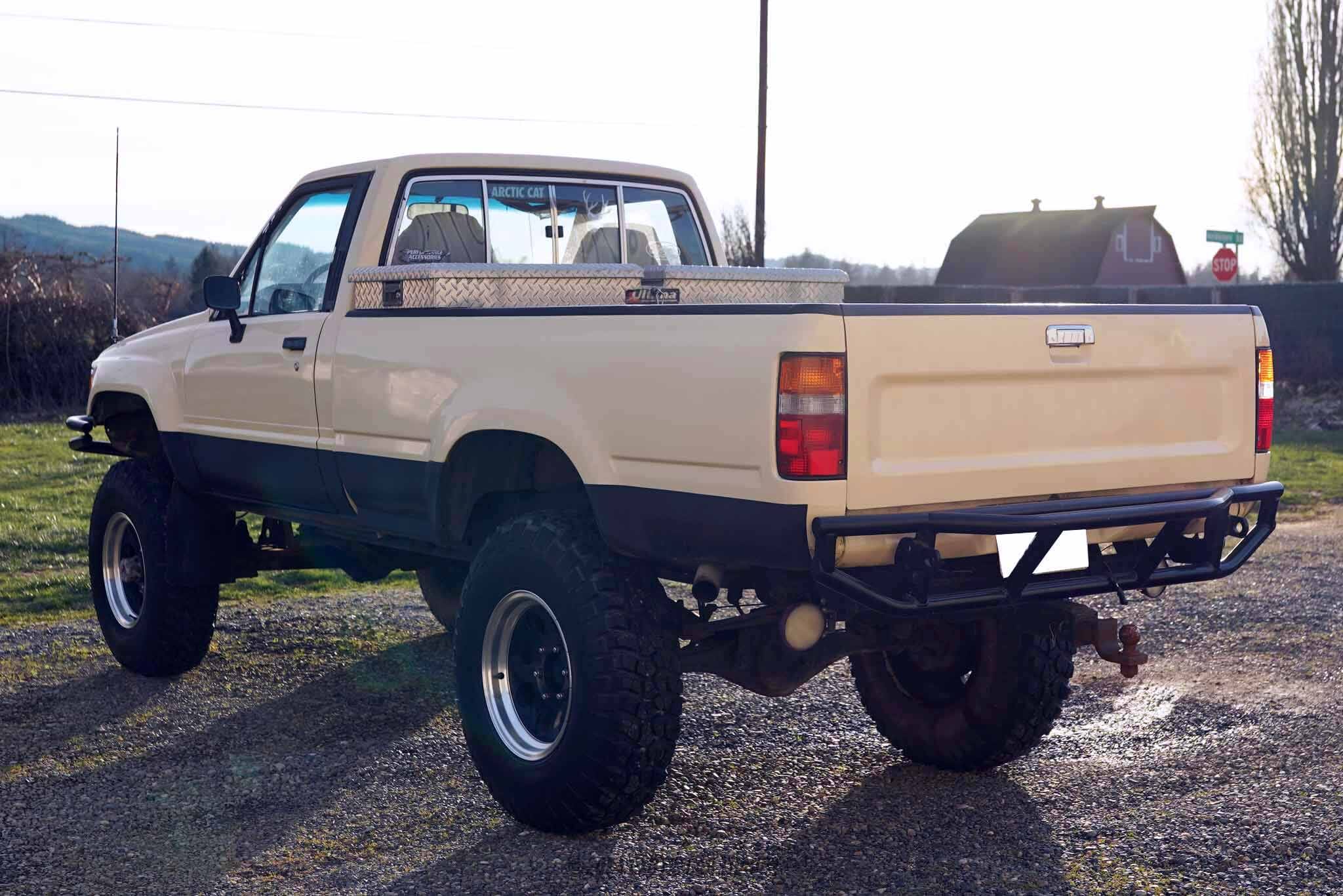 1984 Toyota Pickup SR5 for sale