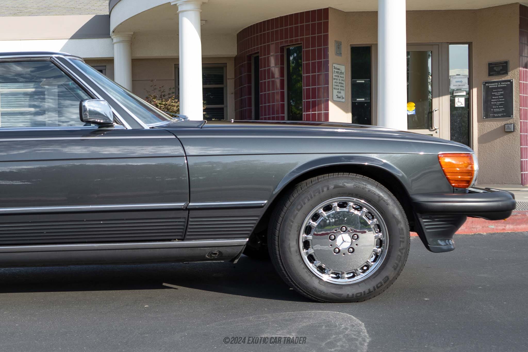 1989 Mercedes-Benz 560SL Roadster for sale