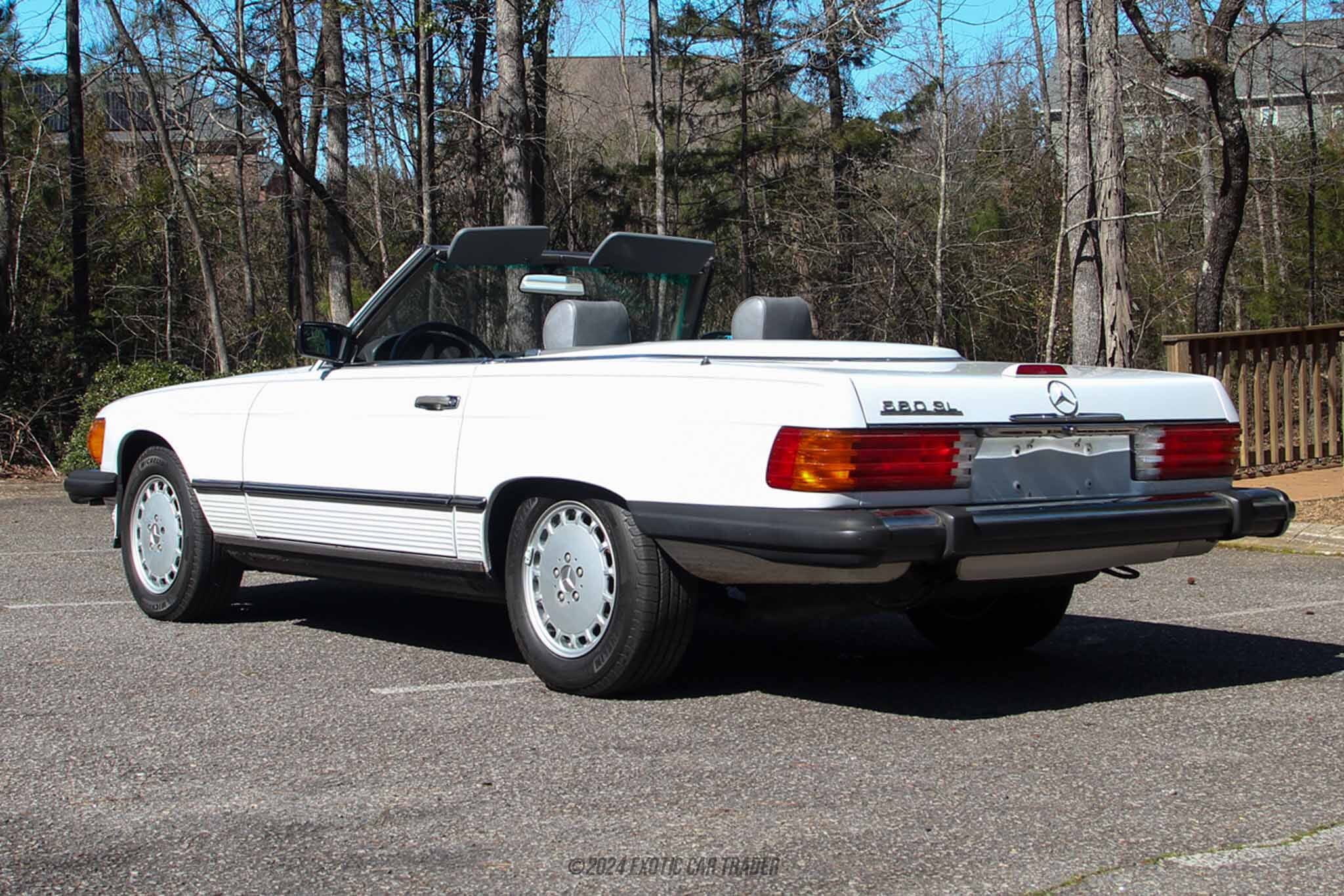 1988 Mercedes-Benz 560SL Roadster for sale