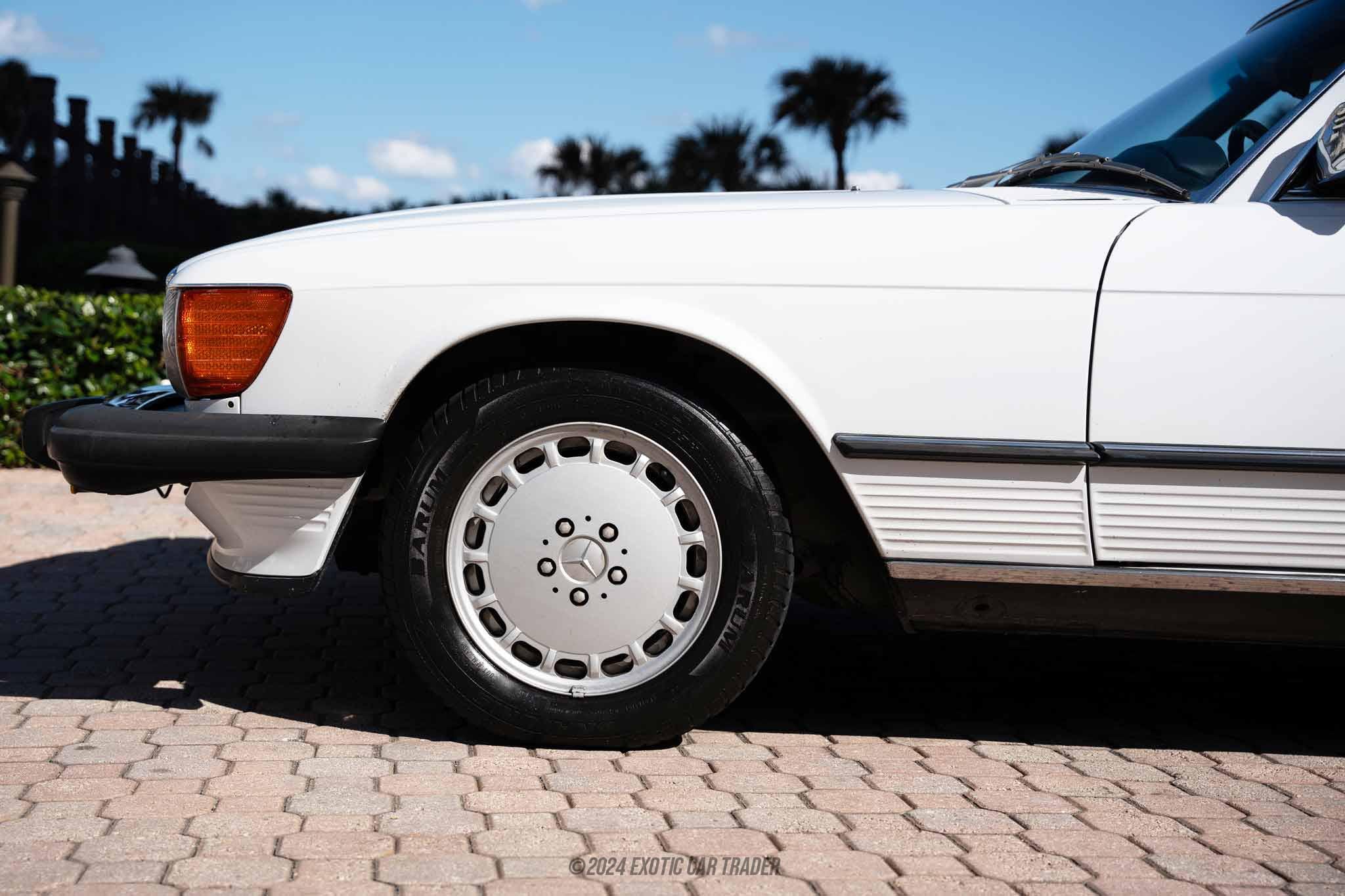 1988 Mercedes-Benz 560SL Roadster for sale