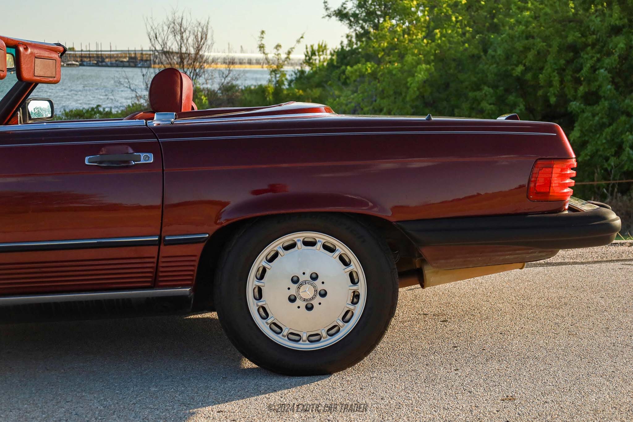 1988 Mercedes-Benz 560SL for sale