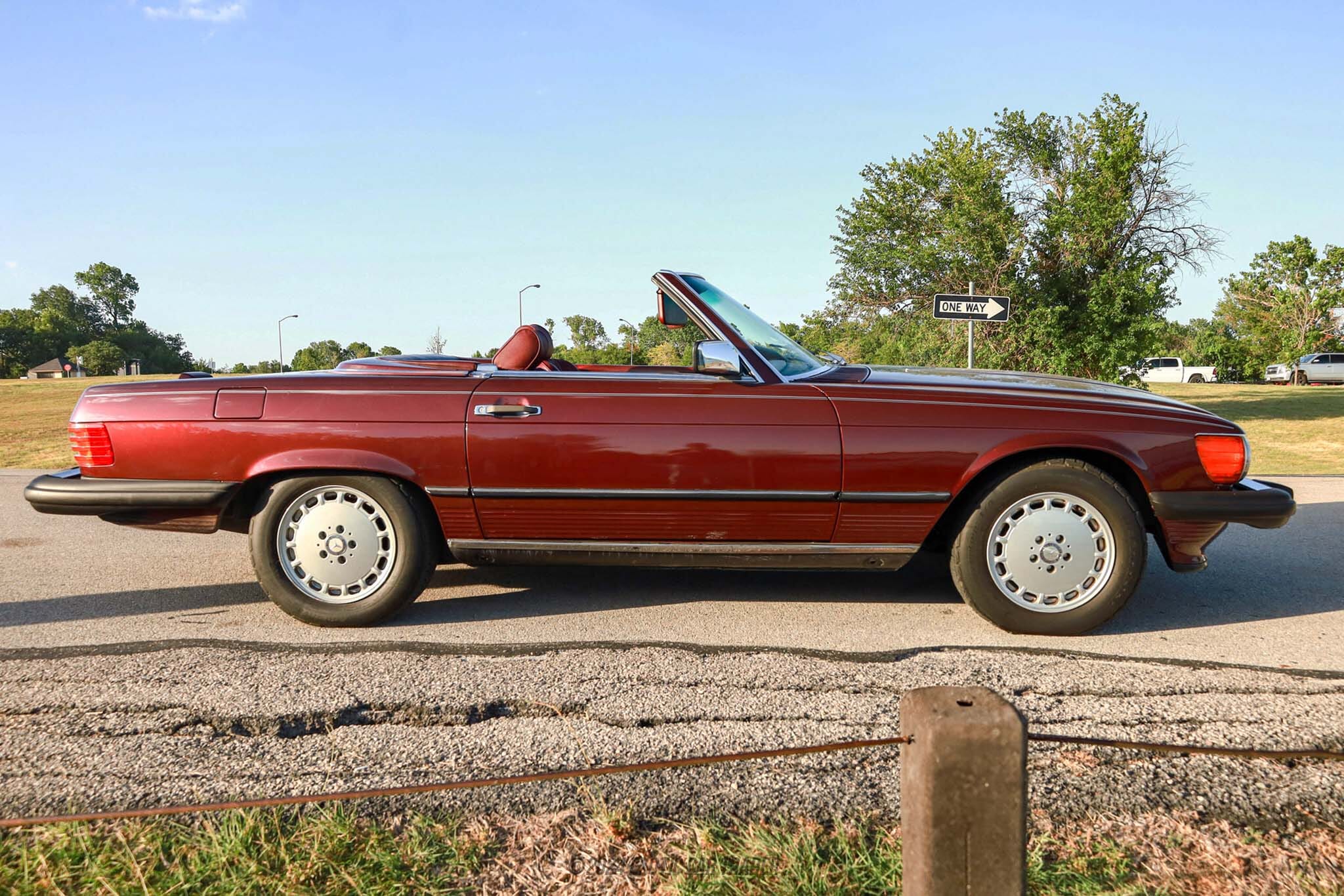 1988 Mercedes-Benz 560SL for sale