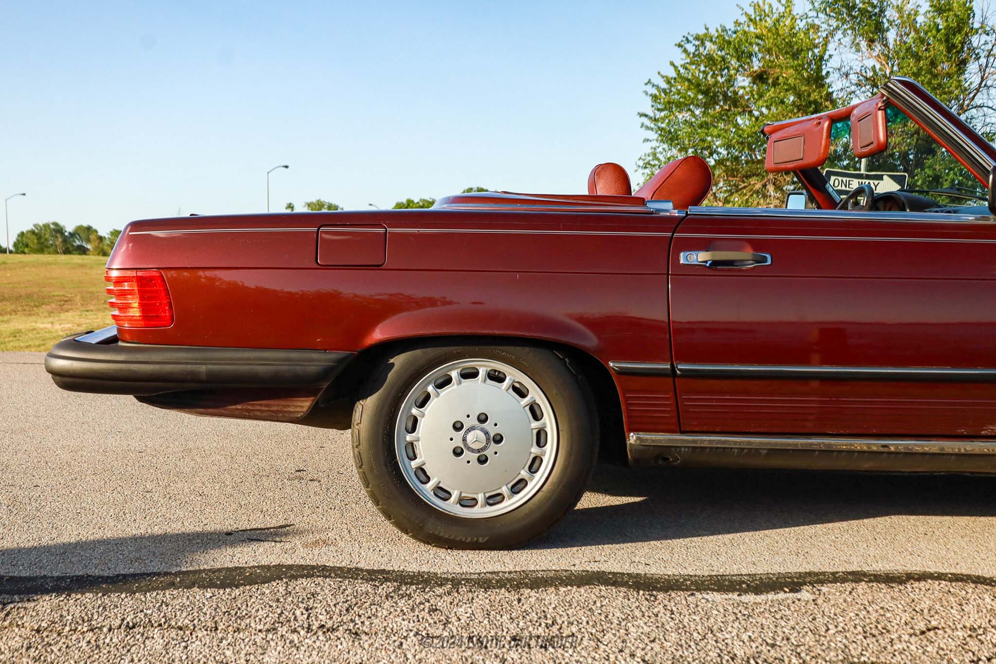 1988 Mercedes-Benz 560SL for sale