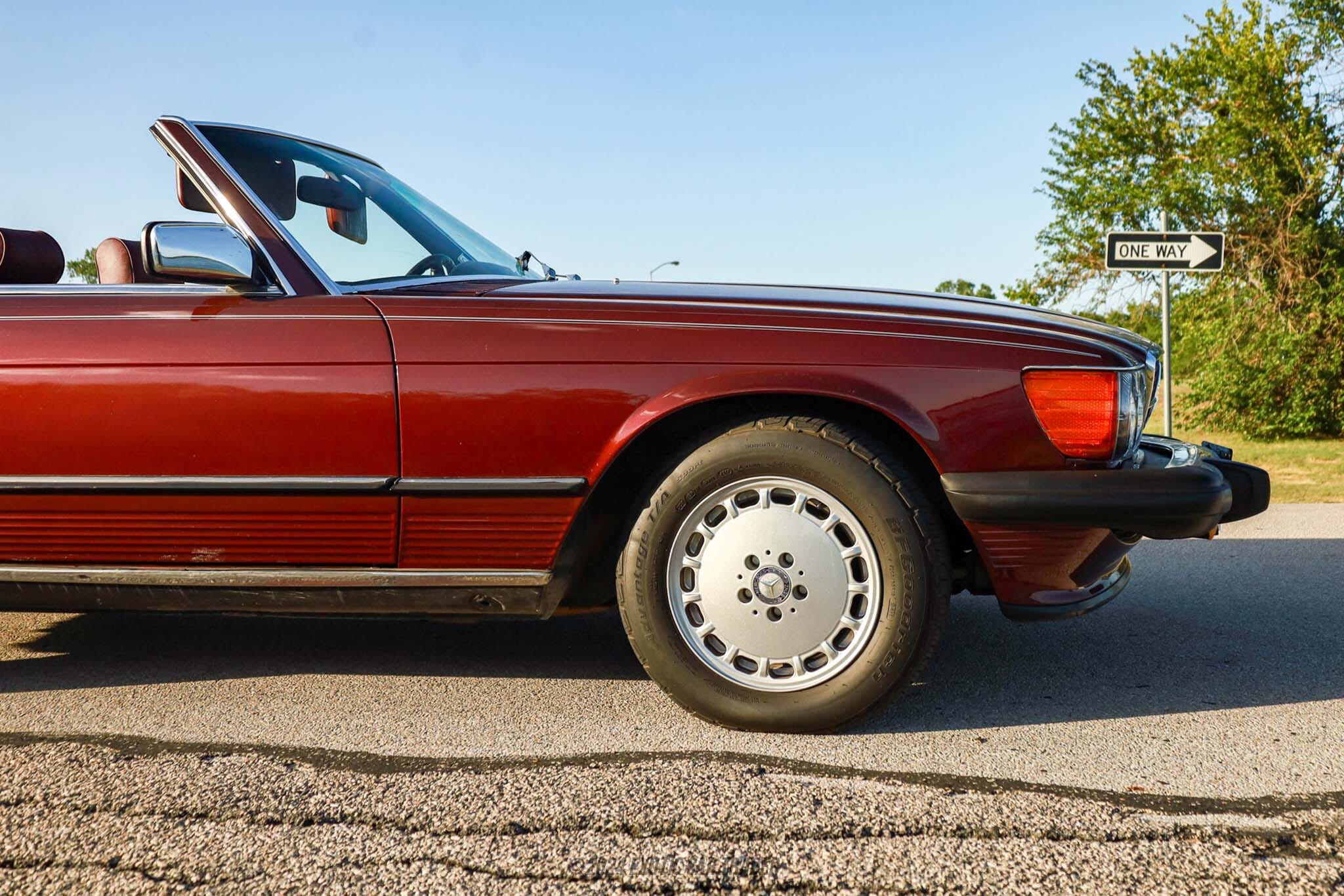 1988 Mercedes-Benz 560SL for sale