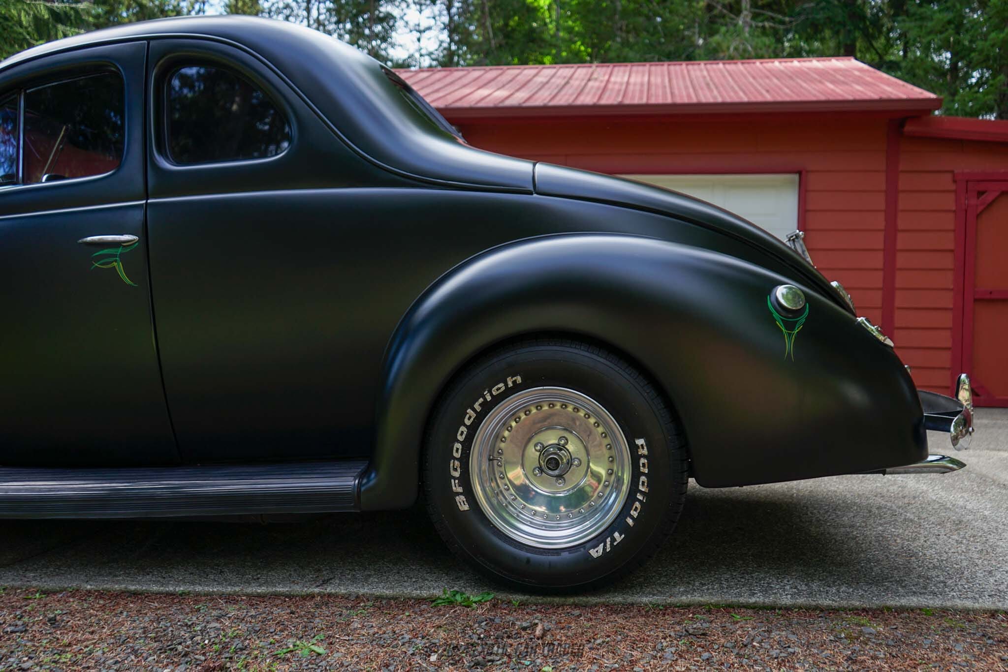 1940 Ford Deluxe for sale