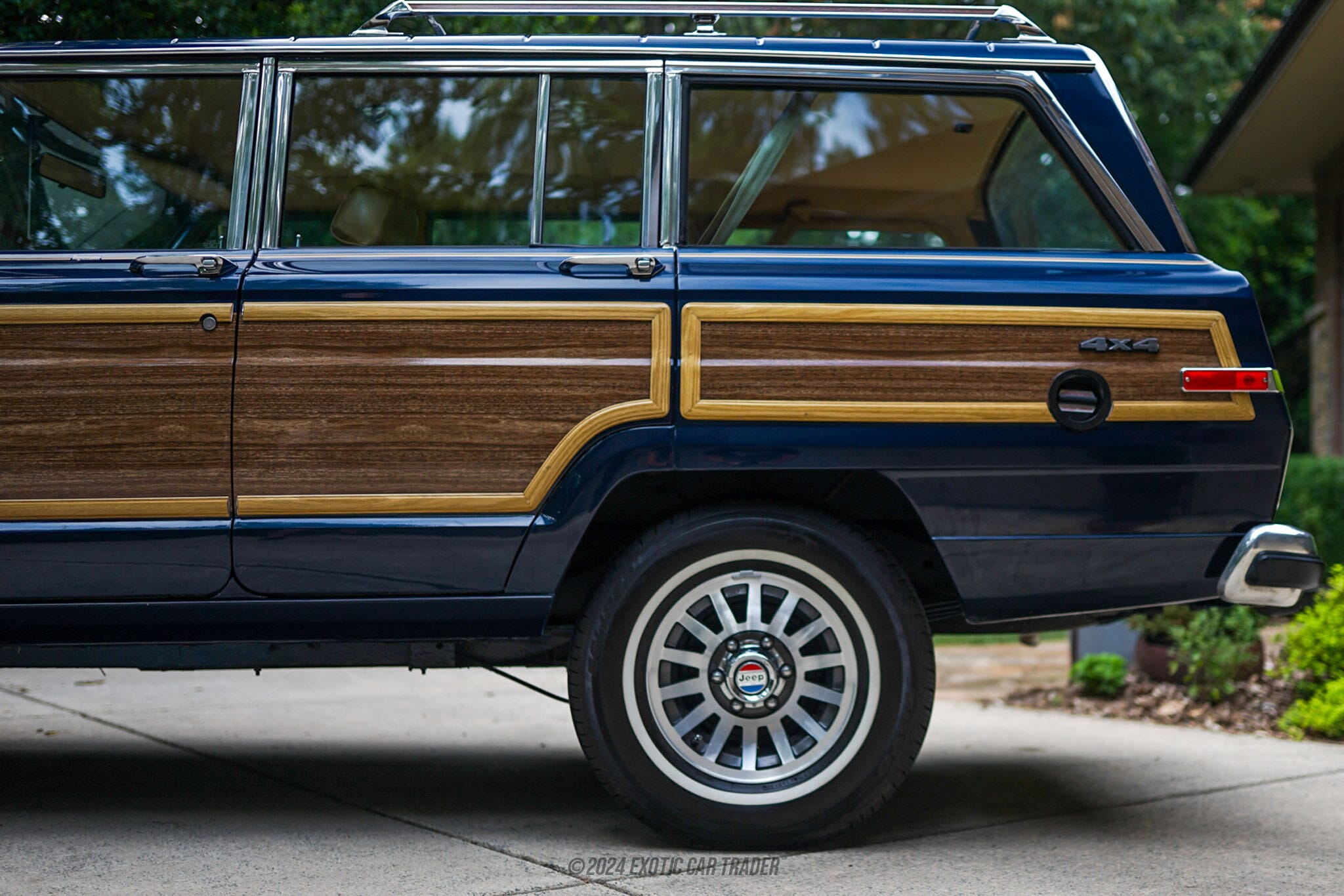 1987 Jeep Grand Wagoneer for sale