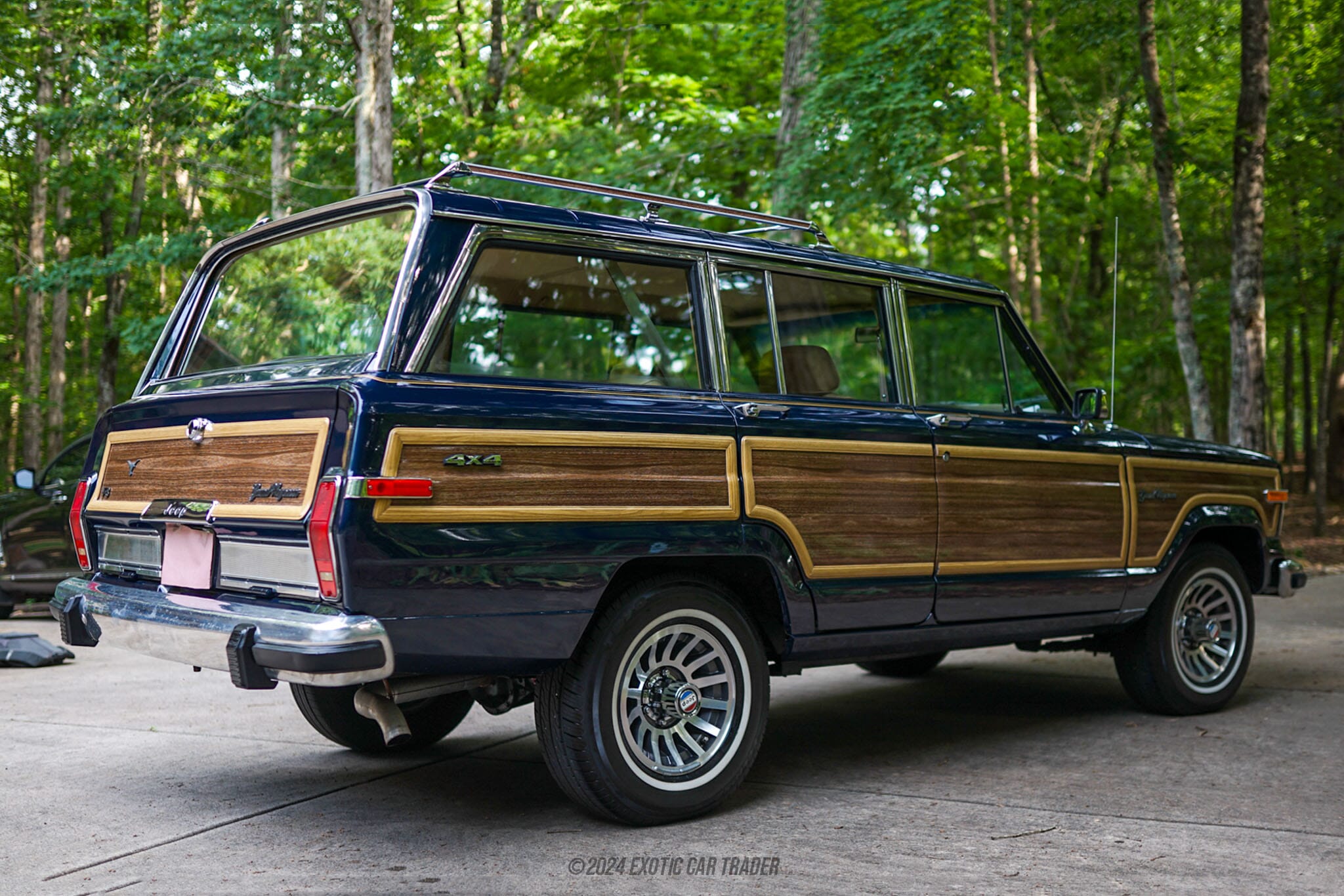 1987 Jeep Grand Wagoneer for sale