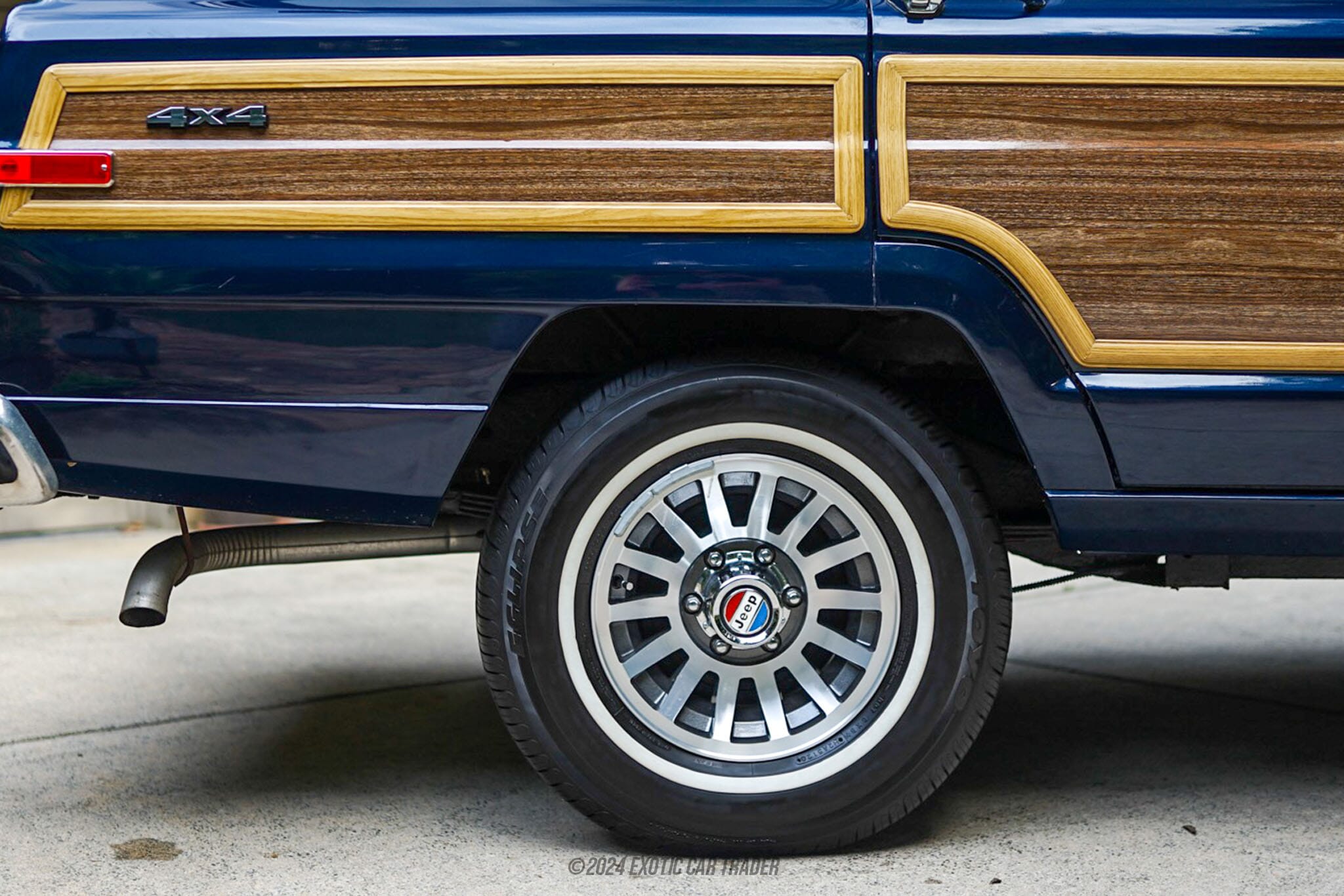 1987 Jeep Grand Wagoneer for sale