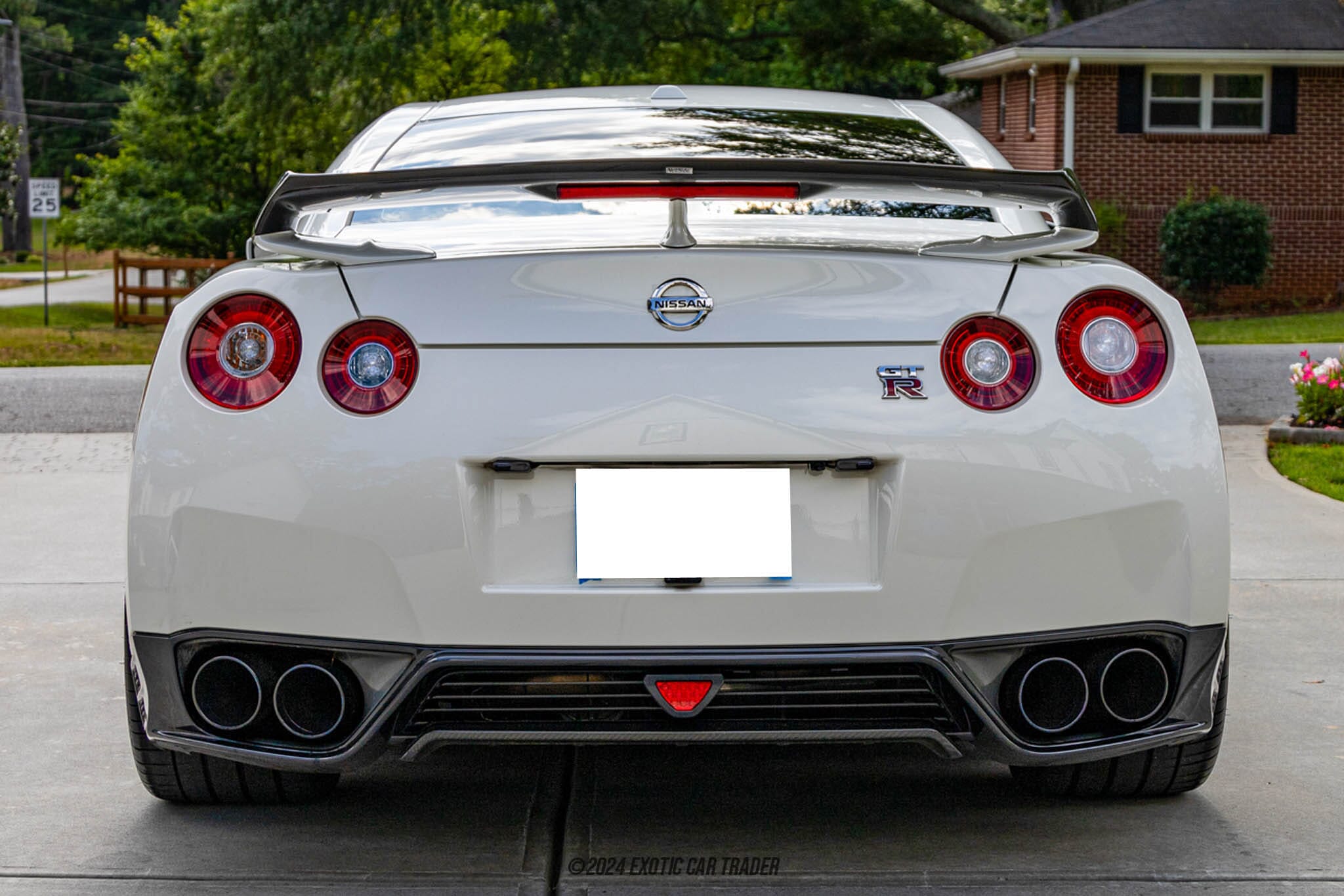 2016 Nissan GT-R Premium for sale