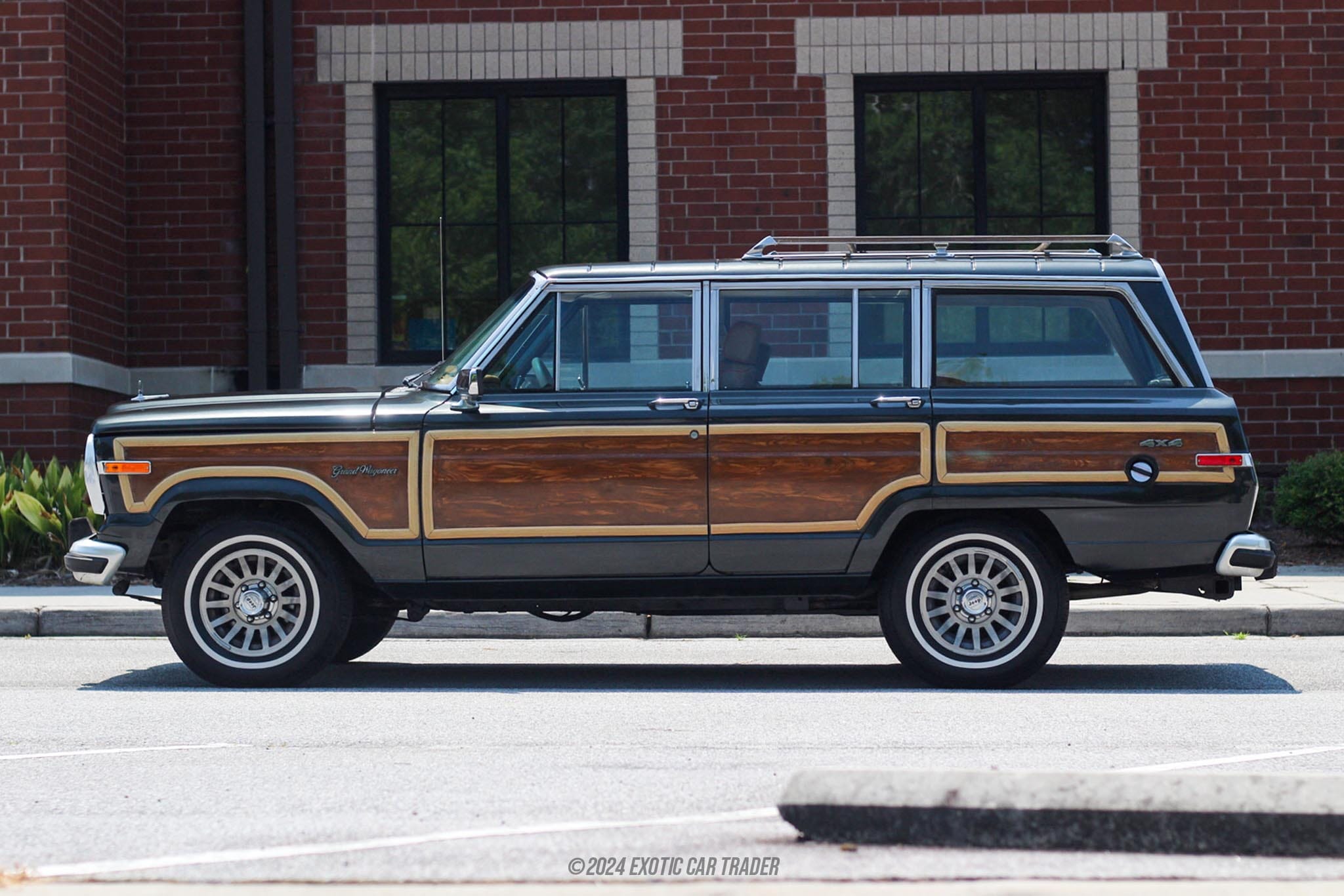 1991 Jeep Grand Wagoneer for sale