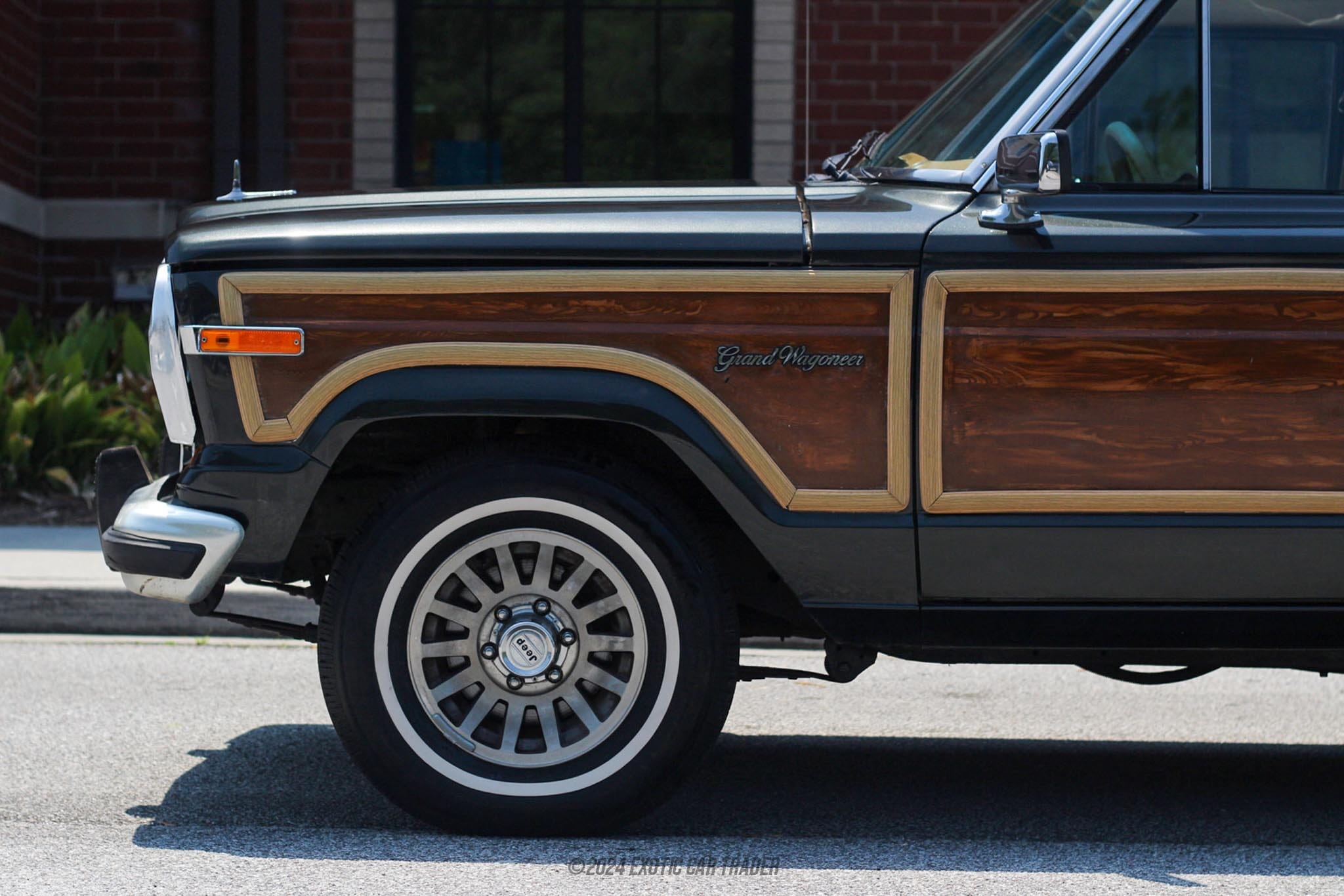 1991 Jeep Grand Wagoneer for sale
