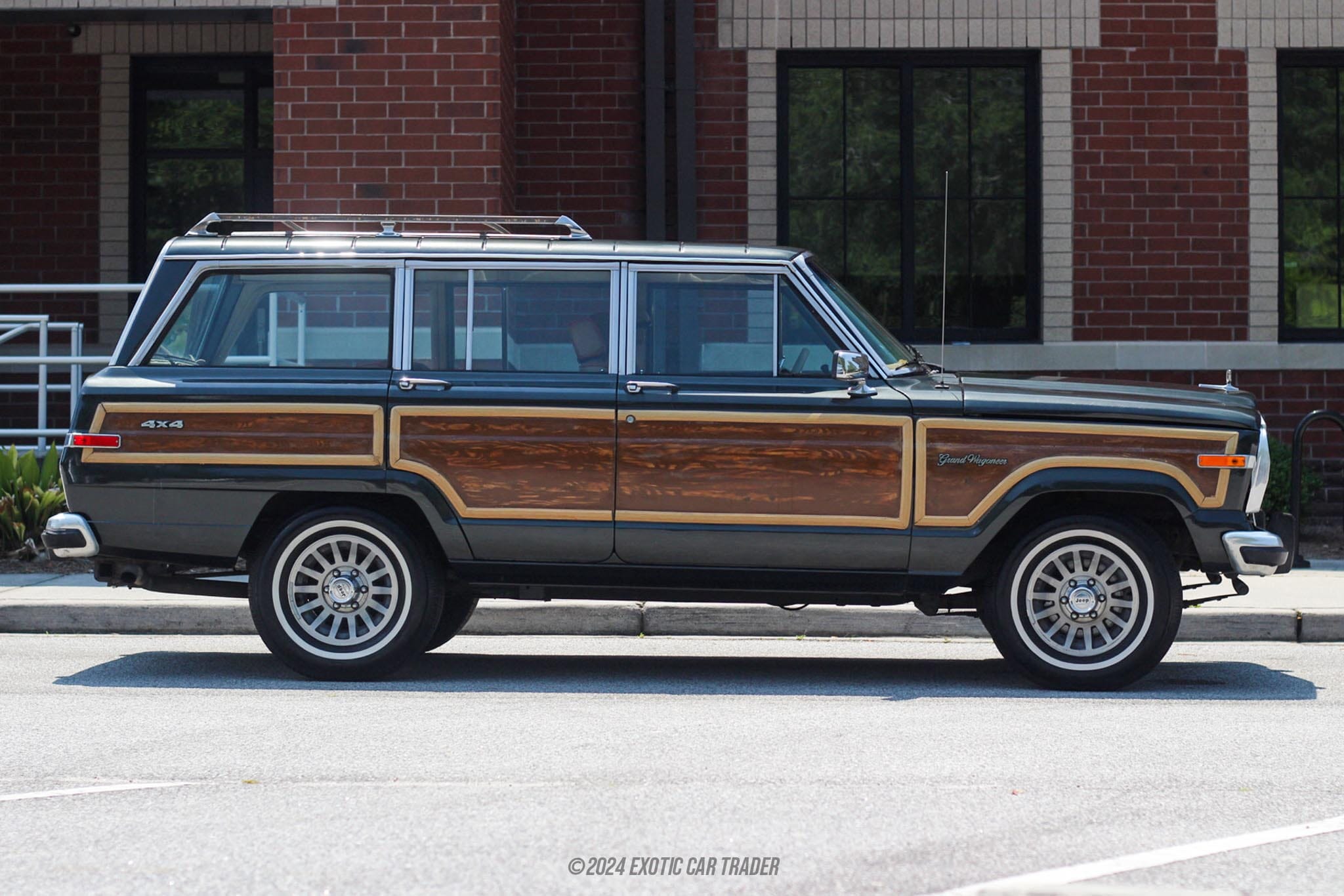 1991 Jeep Grand Wagoneer for sale