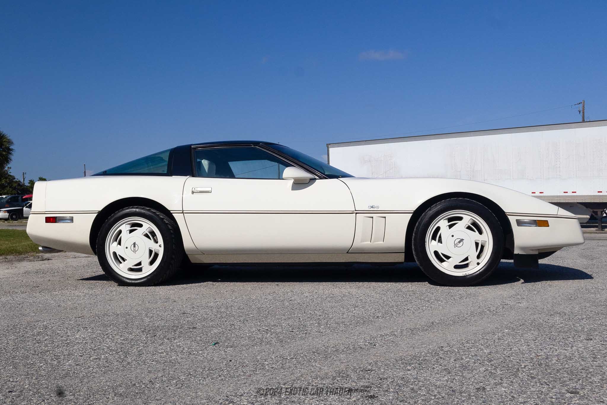1988 Chevrolet Corvette 35th Anniversary Coupe for sale