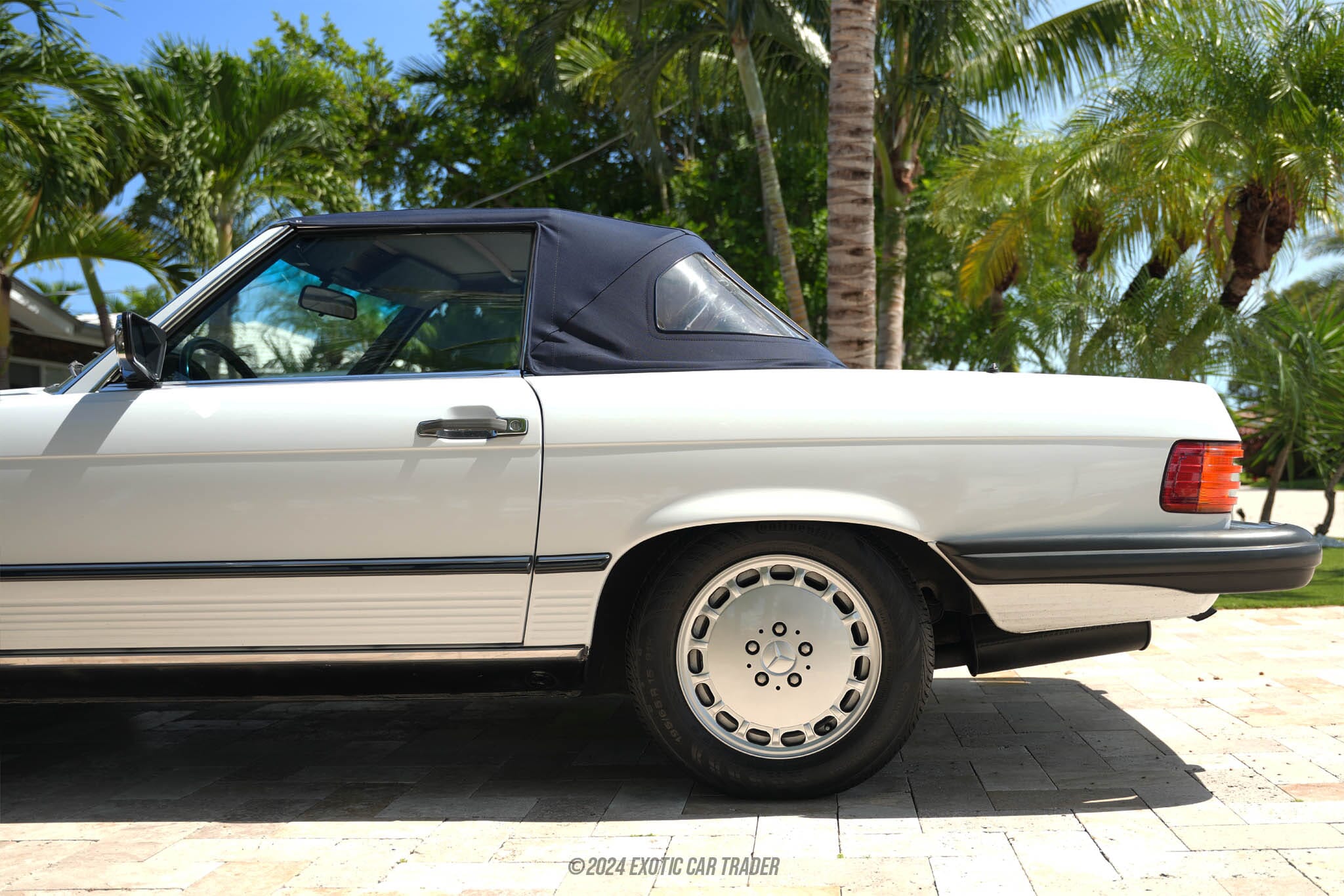 1988 Mercedes-Benz 560SL Roadster for sale