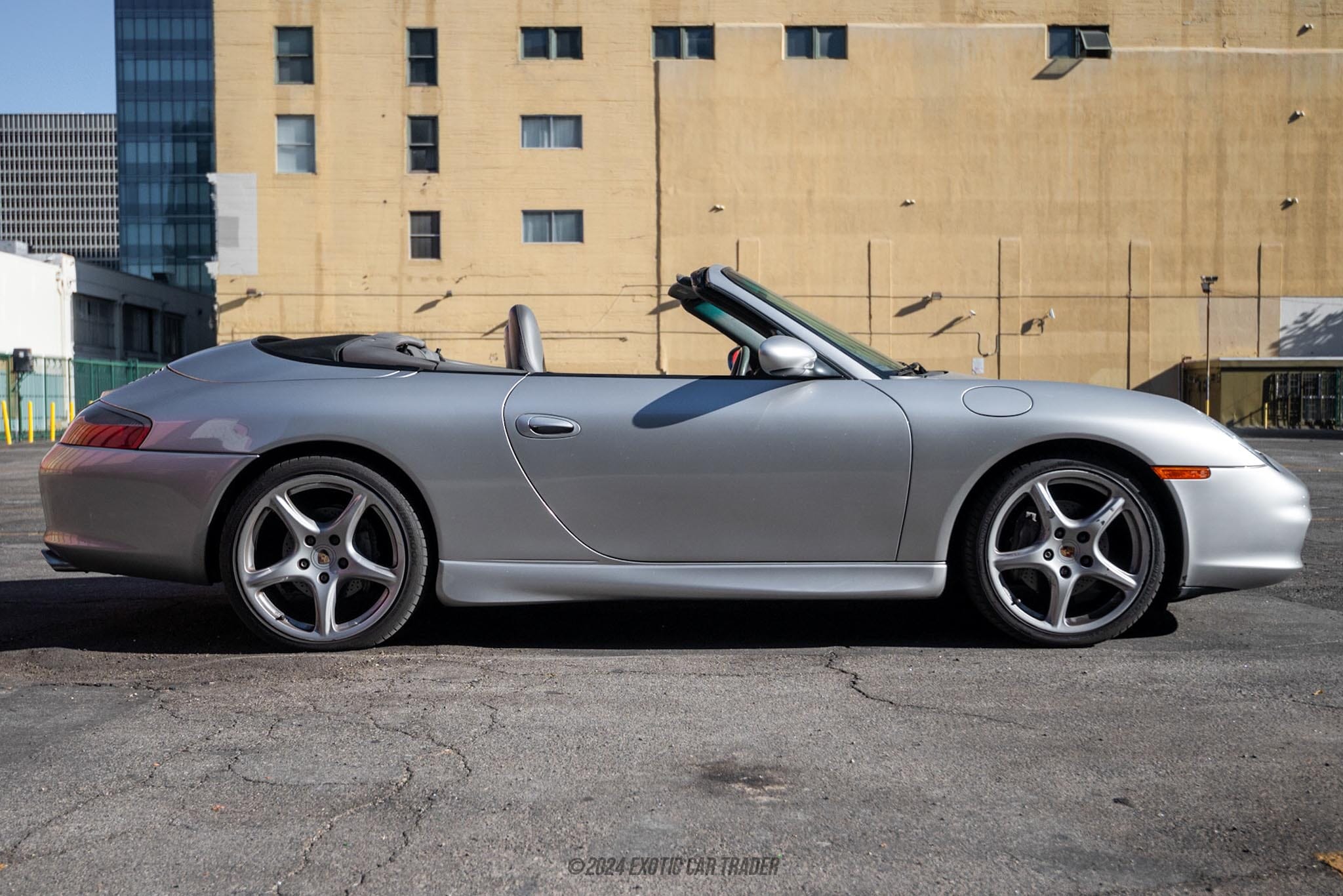 2002 Porsche 911 Carrera 4 for sale